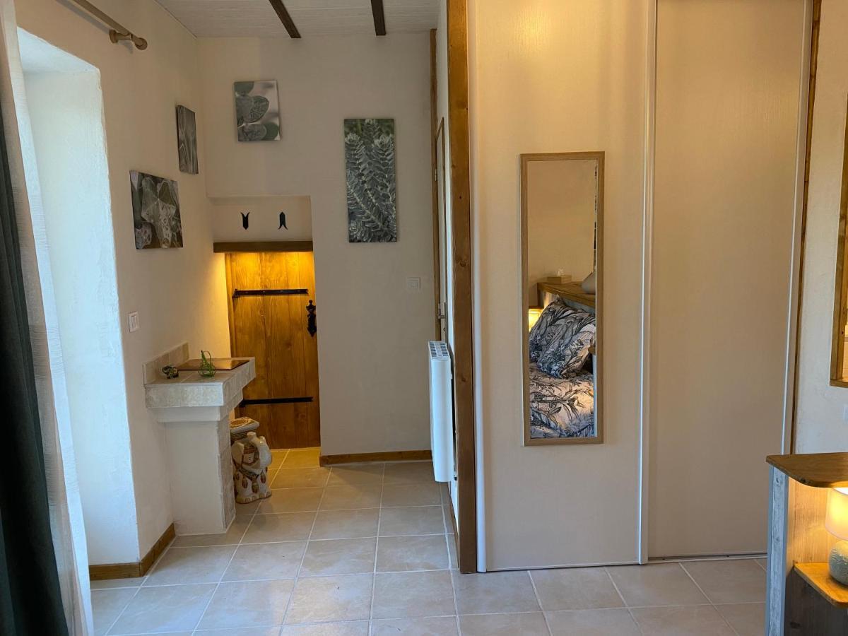 L'Anagramme, Chambres, Table D'Hotes Et Gite Pour Adultes, Naturistes Ou Non ! Cindre Luaran gambar